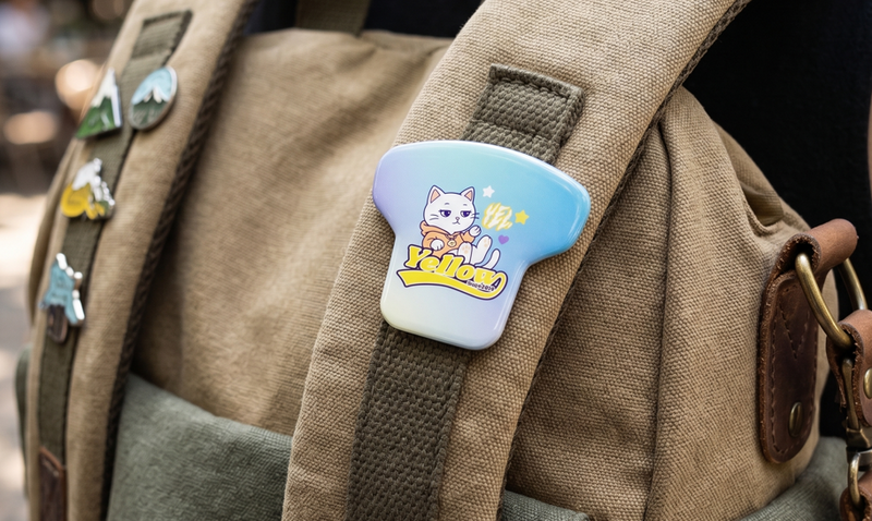 ユニフォーム型缶バッジ製作過程