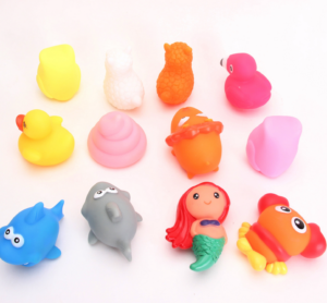 水に浮くおもちゃ(PVC 形状)